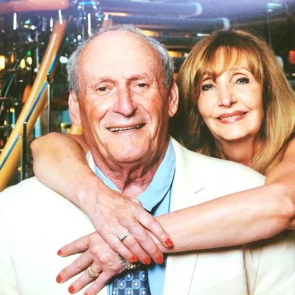 Meet your Posher, Elaine - Picture 1 of 1